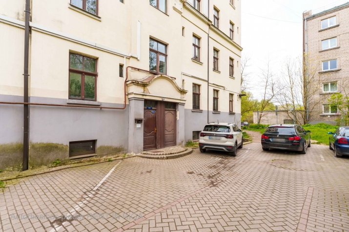 Ganību dambis iela 15a 15