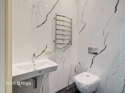 Pārdod dzīvokli, Merķeļa iela 2, Rīga, Labais krasts, Centrs / 201 600 € 8