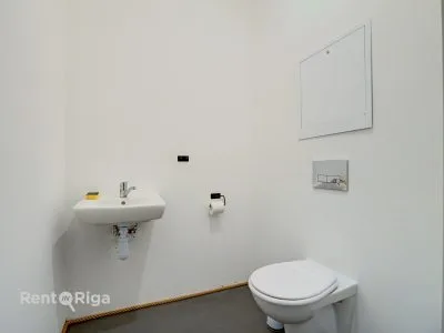 Pārdod tirdzniecības telpas, Piena iela 2, Rīga, Labais krasts, Centrs / 68 000 € 3