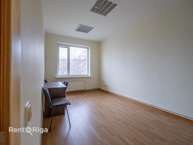 Ganību dambis iela 23a 5