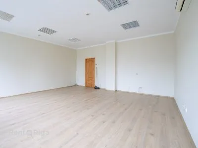 Izīrē biroju, Ganību dambis 23a, Rīga, Labais krasts, Centrs / 1 440 € 2