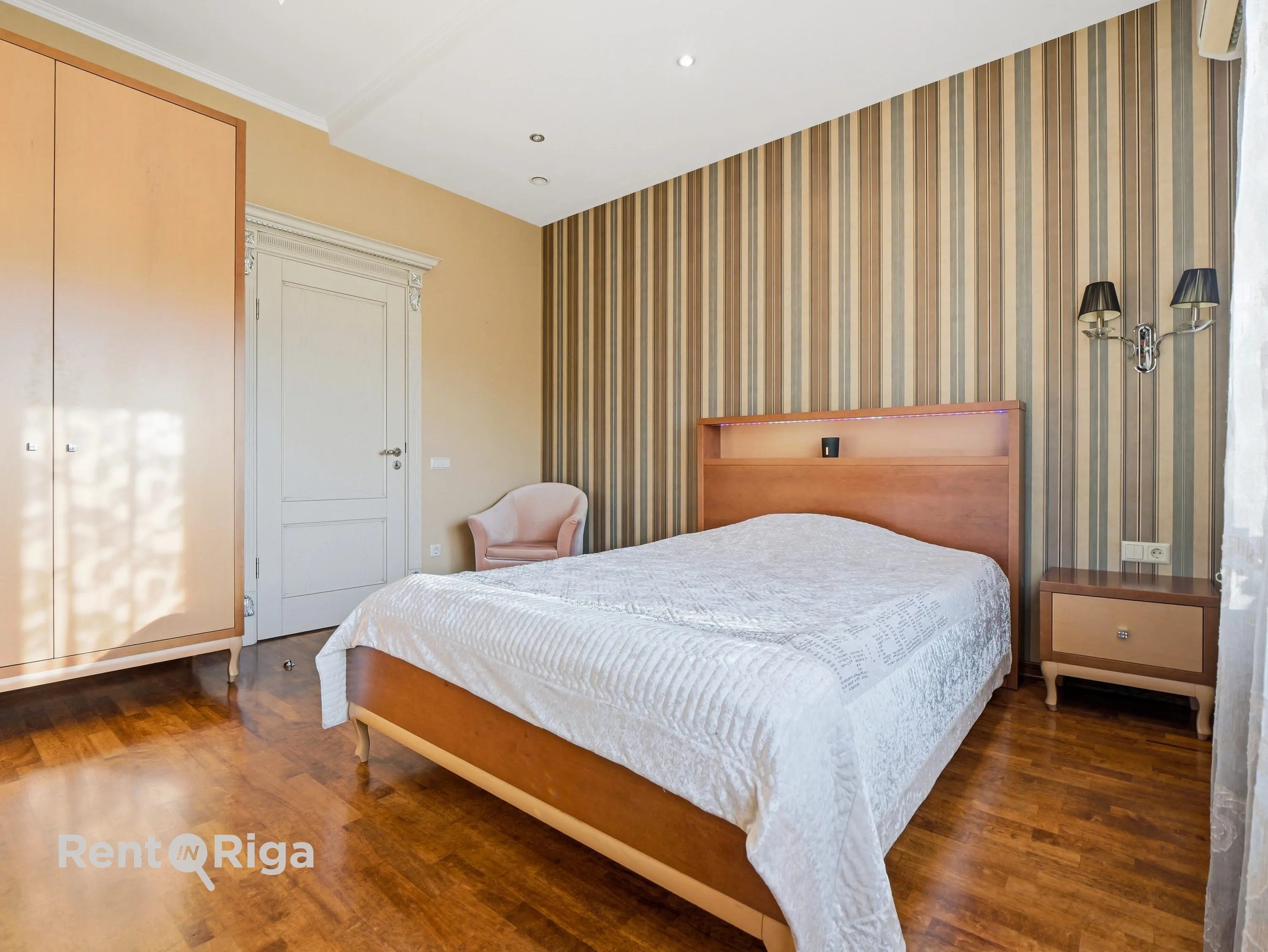 Pārdod māju, Kalēju iela 17, Mārupes novads, Mārupe / 393 000 € 30