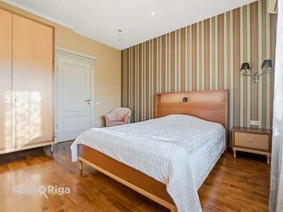 Pārdod māju, Kalēju iela 17, Mārupes novads, Mārupe / 393 000 € 30