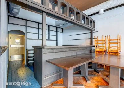 Izīrē tirdzniecības telpas, Tirgoņu iela 4, Rīga, Labais krasts, Vecrīga / 3 500 € 8