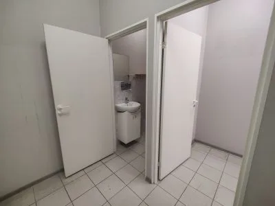 Izīrē tirdzniecības telpas, Lubānas iela 117a, Rīga, Labais krasts, Pļavnieki / 340 € 4