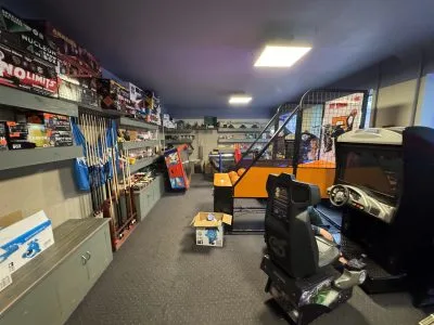 Pārdod tirdzniecības telpas, Brīvības iela 422, Rīga, Labais krasts, Jugla / 430 000 € 6