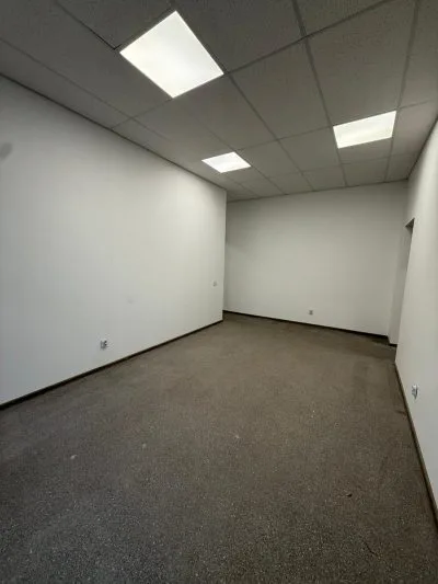 Izīrē biroju, Starta iela 3, Rīga, Labais krasts, Čiekurkalns / 380 € 4
