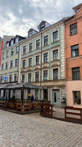 Vaļņu iela 41 31