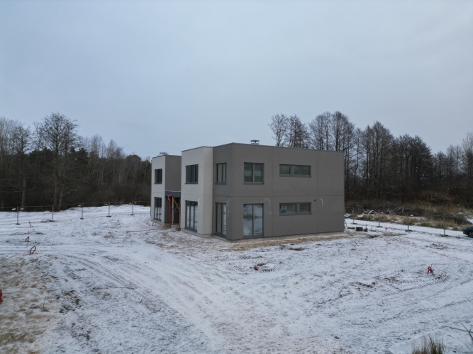 Cīniju iela 9 11
