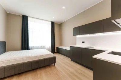 Pārdod dzīvokli, Klusā iela 16, Rīga, Centrs / 69000 € 7