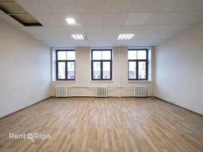 Izīrē biroju, Dzirnavu iela 87, Rīga, Labais krasts, Centrs / 254 € 1
