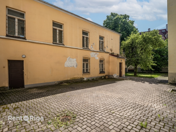 Kalēju iela 78 10