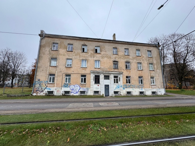 Brīvības gatve 387 1