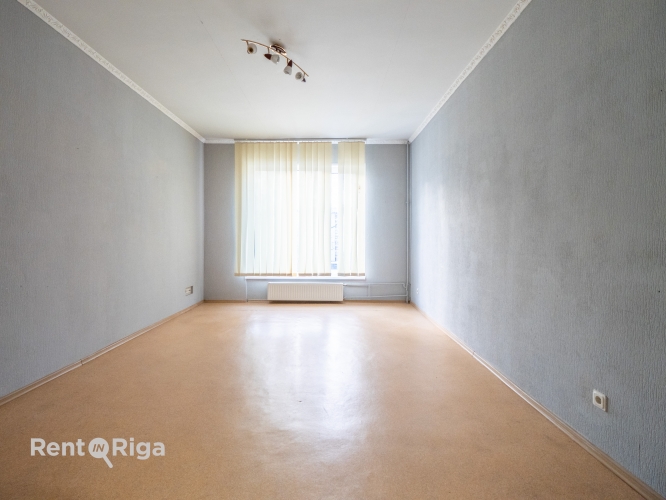 Baltā iela 7 16