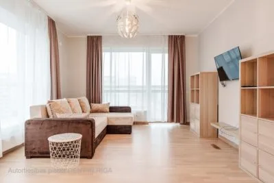 Izīrē dzīvokli, Gaiļezera iela 11, Rīga, Labais krasts, Mežciems / 750 € 3