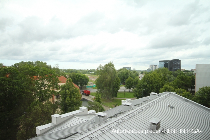 Strēlnieku iela 8 13