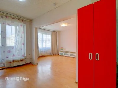 Izīrē dzīvokli, Augusta Deglava iela 108k2, Rīga, Labais krasts, Pļavnieki / 350 € 7