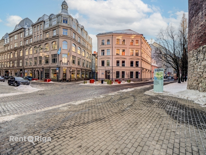 Smilšu iela 3 5