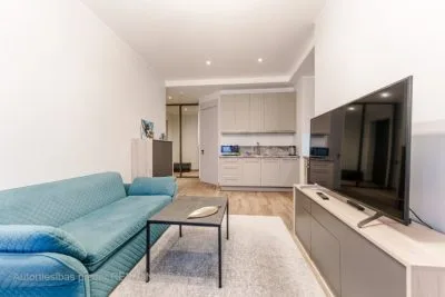 Izīrē dzīvokli, Valdemāra iela 41a, Rīga, Labais krasts, Centrs / 800 € 2
