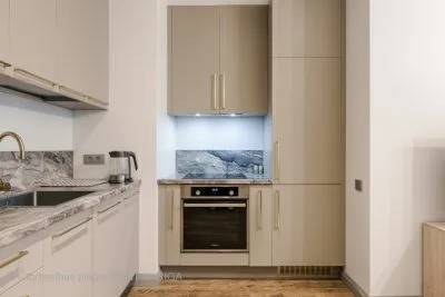 Izīrē dzīvokli, Valdemāra iela 41a, Rīga, Labais krasts, Centrs / 800 € 5