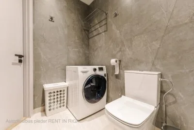 Izīrē dzīvokli, Valdemāra iela 41a, Rīga, Labais krasts, Centrs / 800 € 7