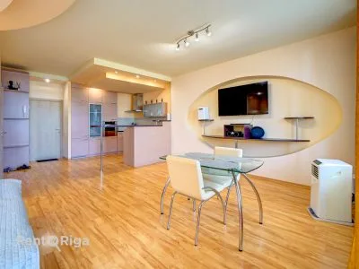 Pārdod dzīvokli, Pļavnieku iela 9, Rīga, Labais krasts, Pļavnieki / 102 000 € 1