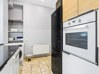 Pārdod dzīvokli, Krāsotāju iela 2, Rīga, Labais krasts, Centrs / 110 000 € 7