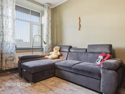 Pārdod dzīvokli, Krāsotāju iela 2, Rīga, Labais krasts, Centrs / 110 000 € 2