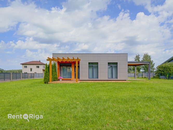 Izīrē māju, Ezera iela 2, Carnikavas novads, Carnikava / 1 400 € 33