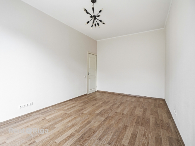 Izīrē māju, Ezera iela 2, Carnikavas novads, Carnikava / 1 400 € 16