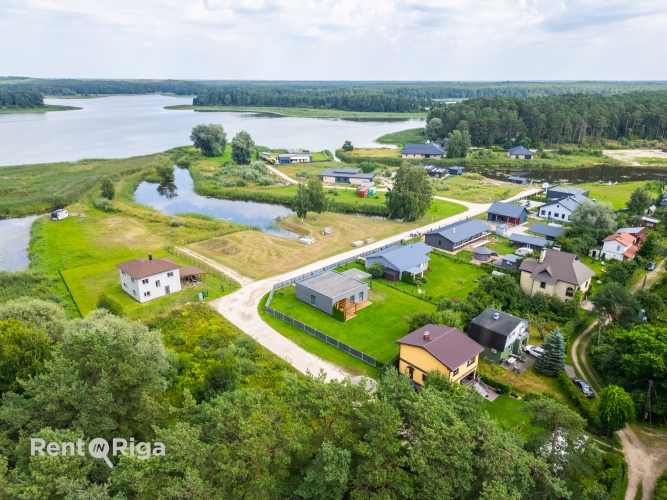 Izīrē māju, Ezera iela 2, Carnikavas novads, Carnikava / 1 400 € 27