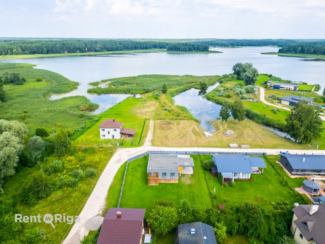Izīrē māju, Ezera iela 2, Carnikavas novads, Carnikava / 1 400 € 28