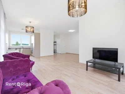 Izīrē māju, Ezera iela 2, Carnikavas novads, Carnikava / 1 400 € 4