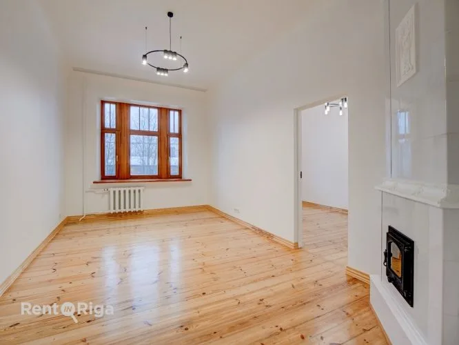 Ganību dambis iela 15 2