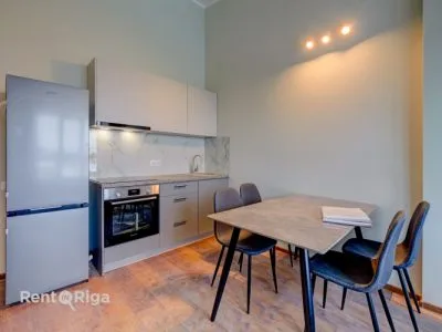 Izīrē dzīvokli, Katoļu iela 11, Rīga, Labais krasts, Centrs / 545 € 3