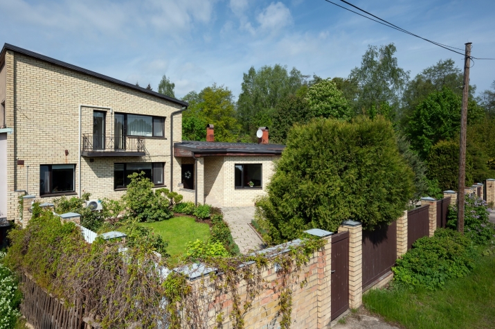 Dauguļu iela 62 50