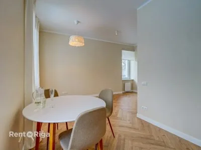 Izīrē dzīvokli, Lauvas iela 7, Rīga, Labais krasts, Centrs / 550 € 6