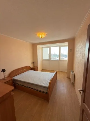 Jukuma Vācieša iela 12 5
