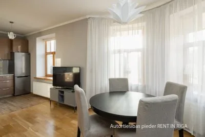 Izīrē dzīvokli, Alīses iela 5, Rīga, Kreisais krasts, Āgenskalns / 620 € 1