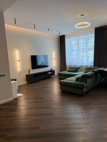 Izīrē dzīvokli, Ģertrūdes iela 55, Rīga, Labais krasts, Centrs / 1 200 € 2