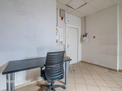 Izīrē tirdzniecības telpas, Pērnavas iela 55, Rīga, Labais krasts, Centrs / 630 € 7