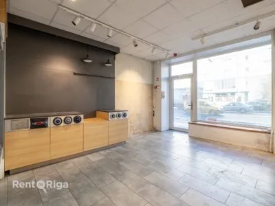 Izīrē tirdzniecības telpas, Pērnavas iela 55, Rīga, Labais krasts, Centrs / 630 € 3