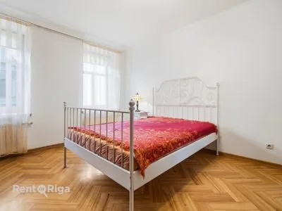 Izīrē dzīvokli, Miera iela 12, Rīga, Labais krasts, Centrs / 630 € 3