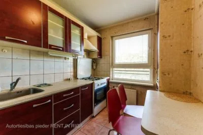 Pārdod dzīvokli, Kandavas iela 8, Rīga, Kreisais krasts, Āgenskalns / 54 500 € 3