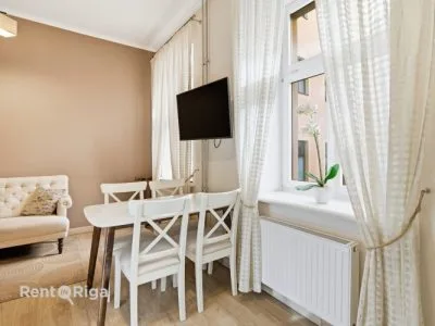 Izīrē dzīvokli, Avotu iela 23, Rīga, Labais krasts, Centrs / 800 € 4