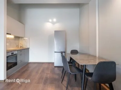 Izīrē dzīvokli, Katoļu iela 11, Rīga, Labais krasts, Centrs / 470 € 4