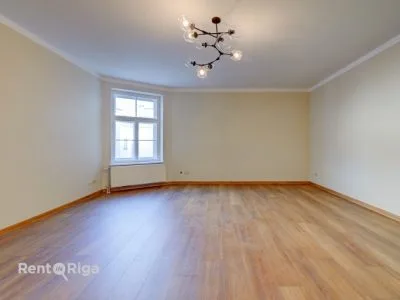 Izīrē dzīvokli, Vīlandes iela 3, Rīga, Labais krasts, Centrs / 720 € 6