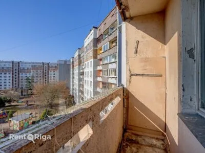 Pārdod dzīvokli, Salnas iela 6, Rīga, Labais krasts, Pļavnieki / 33 000 € 3