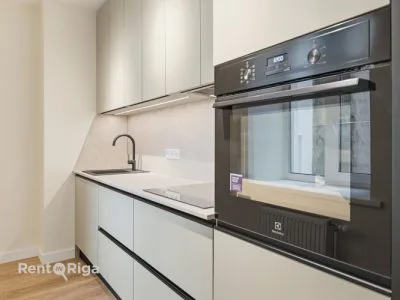 Pārdod dzīvokli, Ģenerāļa Radziņa Krastmala 17, Rīga, Labais krasts, Centrs / 121 750 € 7