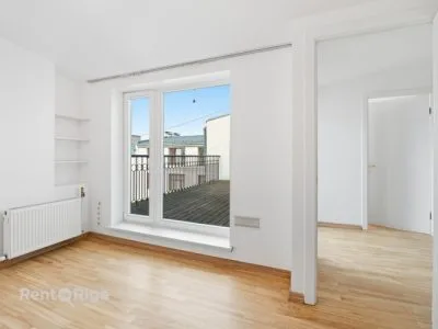 Izīrē dzīvokli, Rūpniecības iela 7, Rīga, Labais krasts, Centrs / 1 650 € 1